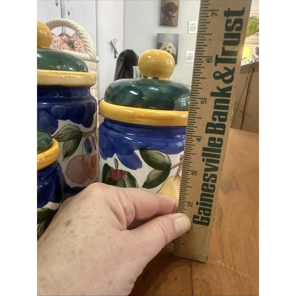 Vintage Kitchen Cannisters 1980 Set of 5 GEI Vegetables Great Condition